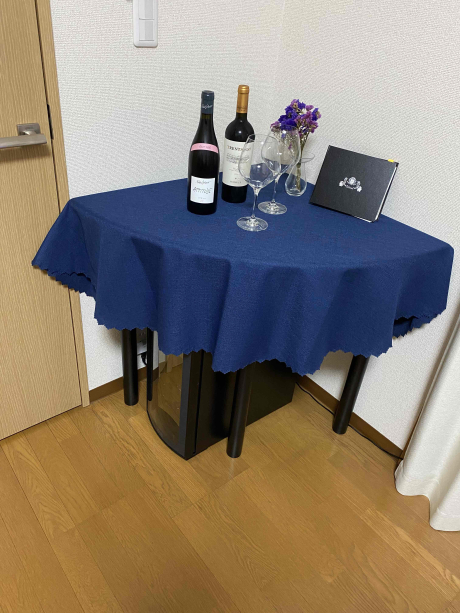 赤松集成材のコーナーテーブル
